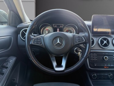 Mercedes gla 180d inspiration camera sièges av chauffants hayon électrique garantie 12 mois occasion simplicicar marignane ...
