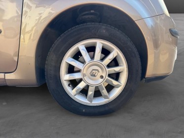 Renault modus 1.4 16v luxe privilège / garantie 12 mois occasion simplicicar frejus  simplicicar simplicibike france