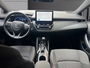 Toyota corolla touring sports hybride my22 122h dynamic garantie constructeur 2029 occasion simplicicar le raincy simplicicar...