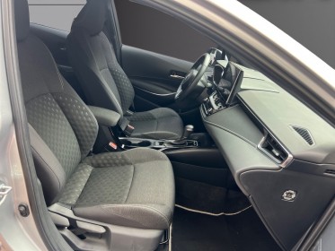 Toyota corolla touring sports hybride my22 122h dynamic garantie constructeur 2029 occasion simplicicar le raincy simplicicar...