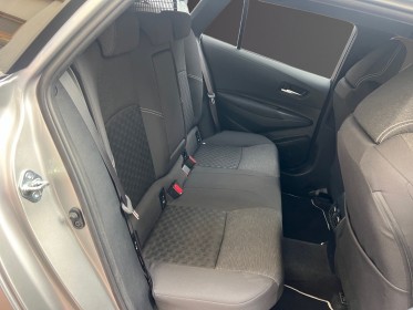 Toyota corolla touring sports hybride my22 122h dynamic garantie constructeur 2029 occasion simplicicar le raincy simplicicar...