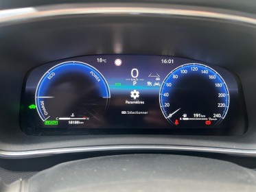 Toyota corolla touring sports hybride my22 122h dynamic garantie constructeur 2029 occasion simplicicar le raincy simplicicar...