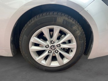 Toyota corolla touring sports hybride my22 122h dynamic garantie constructeur 2029 occasion simplicicar le raincy simplicicar...