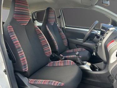 Citroen c1 vti 68 mentos - 5 places - climatisation - régulateur - bluetooth - garantie 12 mois occasion simplicicar nimes -...