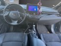 Toyota c-hr hybride my22 1.8l edition premiere main origine france entretien complet occasion simplicicar la ciotat...