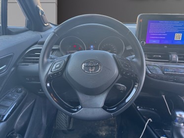 Toyota c-hr hybride my22 1.8l edition premiere main origine france entretien complet occasion simplicicar la ciotat...