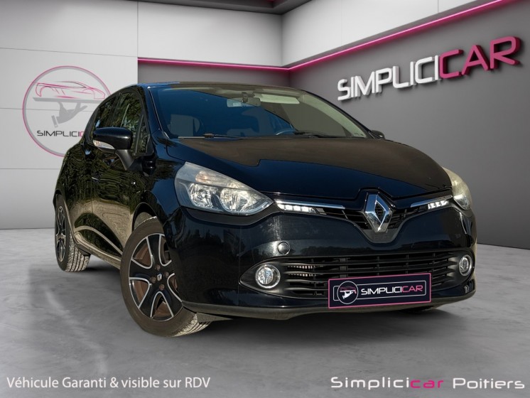 Renault clio iv dci 90 eco2 limited régulateur de vitesse bluetooh garantie 12 mois occasion simplicicar poitiers... Renault clio iv dci 90 eco2 limited régulateur de vitesse bluetooh garantie 12 mois occasion simplicicar poitiers...