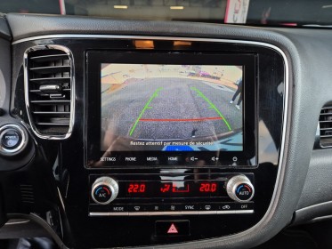 Mitsubishi outlander phev 2.4l phev 4wd instyle sieges chauffants carplay caméra attelage suivi mitsubishi garantie 12mois...