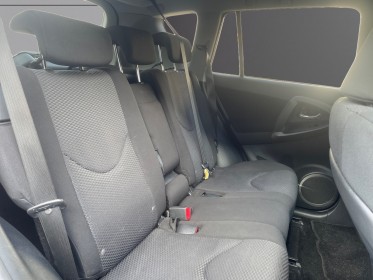 Toyota rav4 mc 150 d-4d 4wd fap lecap occasion simplicicar lyon nord simplicicar simplicibike france