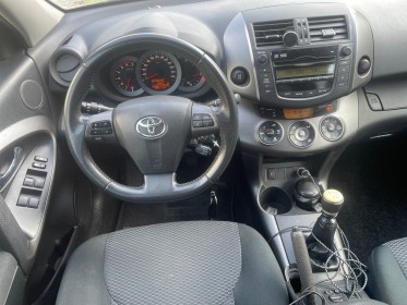 Toyota rav4 mc 150 d-4d 4wd fap lecap occasion simplicicar lyon nord simplicicar simplicibike france