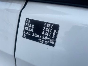 Ford transit custom fourgon 250 l1h1 2.0 tdci 105 - climatisation - caméra de recul - bluetooth - garantie 12 mois occasion...