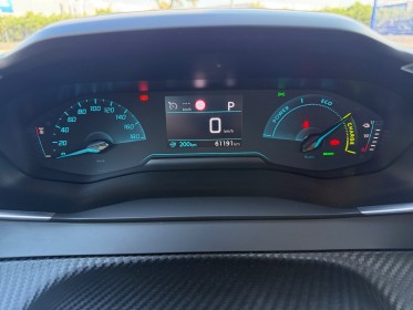 Peugeot 208 electrique 50 kwh 136ch active occasion simplicicar marignane  simplicicar simplicibike france