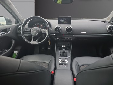 Audi a3 sportback 30 tfsi 116 design//garantie 12 mois// occasion simplicicar lille  simplicicar simplicibike france