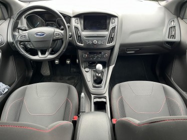 Ford focus 1.0 ecoboost 125ch st line carplay garantie 12 mois occasion simplicicar poitiers simplicicar simplicibike france