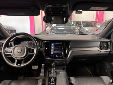 Volvo v60 t4 190 ch r-design carplay camera de recul toit pano regulateur adaptatif attelage conduite autonome matrix led......