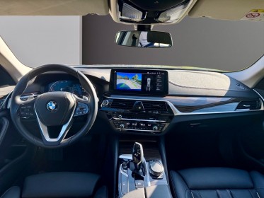 Bmw serie 5 g30 lci 520i twinpower turbo 184 ch bva8 luxury sièges av électriques chauffants à mémoire suivi bmw occasion...