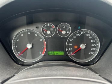 Ford focus c-max 1.8 125 ghia occasion simplicicar pontarlier simplicicar simplicibike france