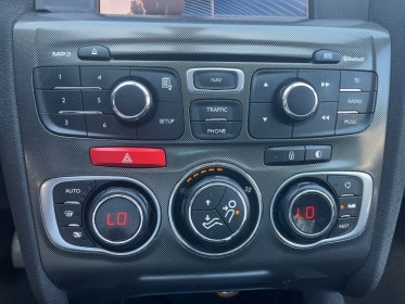 Citroen c4 business business c4 e-hdi 115 / vidange  distri À jour occasion avignon (84) simplicicar simplicibike france