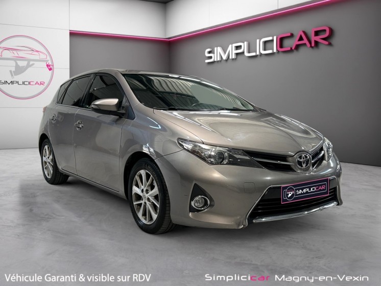 Toyota auris 124 d-4d dynamic occasion simplicicar magny-en-vexin simplicicar simplicibike france