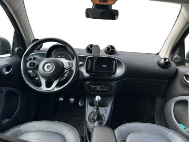 Smart fortwo coupe 0.9 90 ch ss prime/toit pano/faible kilometrage/garantie 12 mois occasion paris 17ème (75)(porte maillot)...