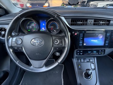 Toyota auris rc18 hybride 136h tendance entretien limpide toyota très bon état garantie 12 mois occasion simplicicar...