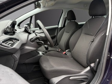 Peugeot 208 1.6 bluehdi 100ch bvm5 active distribution ok, garantie 12mois occasion simplicicar lyon nord simplicicar...