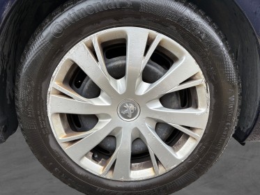 Peugeot 208 1.6 bluehdi 100ch bvm5 active distribution ok, garantie 12mois occasion simplicicar lyon nord simplicicar...