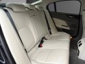 Jaguar  xe 2.0d 180cv portofolio / garantie 12 mois / car play / affichage tête haute / entretien full  jaguar / 4 pneus...