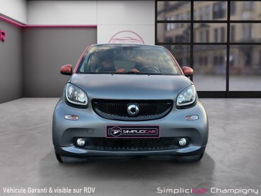Smart fortwo coupe 90 cv boite auto passion- toit panoramique -accoudoir-jantes alu bicolor occasion champigny-sur-marne (94)...