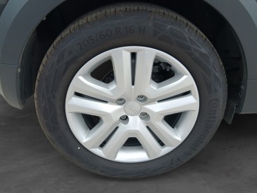 Dacia sandero 1.0 tce 90ch stepway finition essential occasion réunion ville st pierre simplicicar simplicibike france