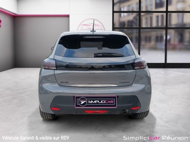 Peugeot 208 1.2 hybrid e-dsc6 100 cv finition allure / equipé de chaîne distribution / capteur de recul ar / 3 988 kms...
