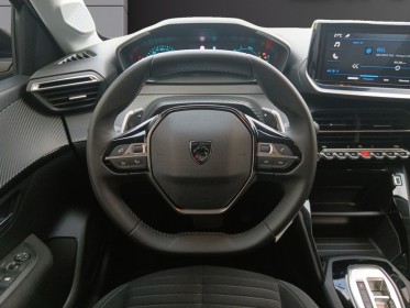 Peugeot 208 1.2 hybrid e-dsc6 100 cv finition allure / equipé de chaîne distribution / capteur de recul ar / 3 988 kms...