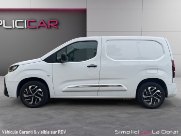 Toyota  proace city  1.5 d4d 130 cv  business premiere main origine france entretien complet occasion simplicicar la ciotat...
