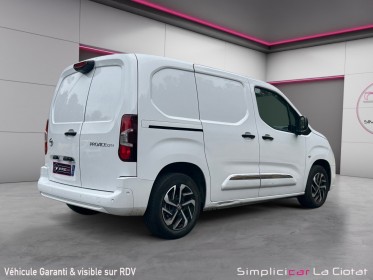 Toyota  proace city  1.5 d4d 130 cv  business premiere main origine france entretien complet occasion simplicicar la ciotat...