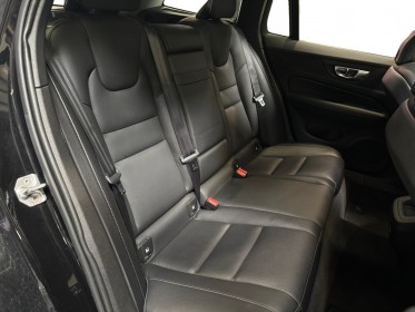 Volvo v60 d4 190 ch geartronic 8 inscription luxe - toit ouvrant - garantie 12 mois occasion simplicicar bretigny-sur-orge...