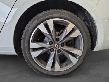 Renault megane iv estate tce 140 fap intens - garantie 12 mois occasion simplicicar lyon ouest simplicicar simplicibike france