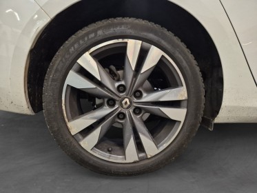 Renault megane iv estate tce 140 fap intens - garantie 12 mois occasion simplicicar lyon ouest simplicicar simplicibike france