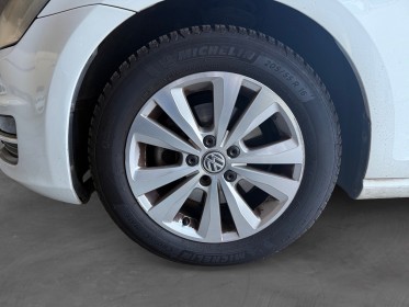 Volkswagen golf 1.2 tsi 105 bluemotion technology confortline garantie 12 mois occasion simplicicar pertuis  simplicicar...