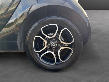 Smart fortwo coupe 0.9  prime 90 ch sieges en cuir et chauffant-toit panoramique-accoudoir-ecran multimedia occasion...