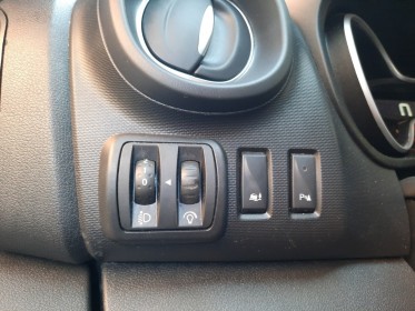 Renault trafic fourgon l2h1 1300 dci 120 confort occasion montreuil (porte de vincennes)(75) simplicicar simplicibike france