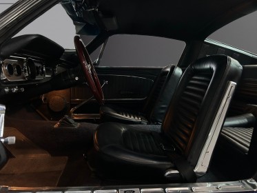 Ford mustang fastback code a v8 occasion simplicicar pau simplicicar simplicibike france