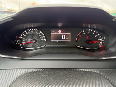 Peugeot 208 puretech 75 ss bvm5 première main garantie 12 mois occasion simplicicar dijon simplicicar simplicibike france