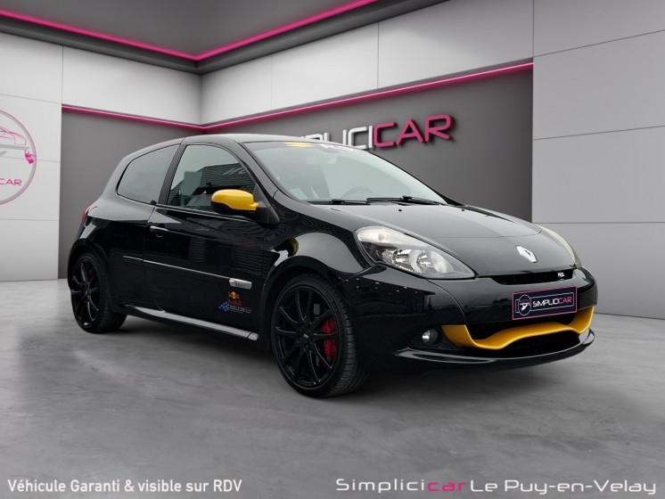 Renault clio iii 2.0 16v 203 renault sport redbull racing rb7 n°429/500  ligne scorpion occasion simplicicar velay... Renault clio iii 2.0 16v 203 renault sport redbull racing rb7 n°429/500  ligne scorpion occasion simplicicar velay...