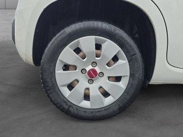 Fiat panda serie 2 1.2 69 ch pop garantie 12 mois révisée garantie 12 mois occasion simplicicar vichy simplicicar...