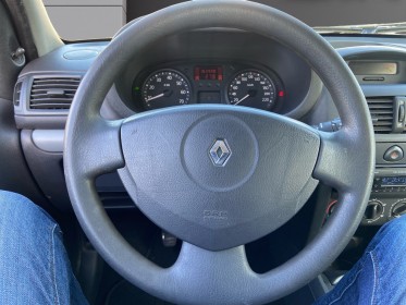 Renault clio campus 1.5 dci 65 eco2 authentique occasion simplicicar compiegne simplicicar simplicibike france