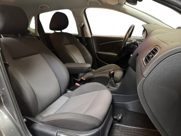 Volkswagen polo 1.2 tsi 110 bluemotion technology sportline garantie 12mois occasion simplicicar bretigny-sur-orge...