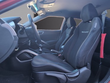 Hyundai veloster sb 1.6 gdi 16v 140 cv inventive occasion simplicicar lyon nord simplicicar simplicibike france