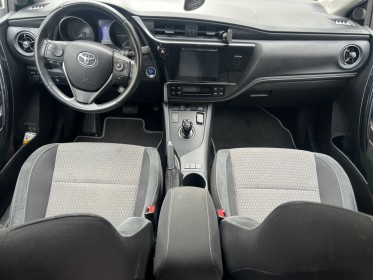 Toyota auris touring sports hybride 136h design occasion simplicicar villejuif  simplicicar simplicibike france