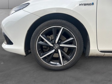 Toyota auris touring sports hybride 136h design occasion simplicicar villejuif  simplicicar simplicibike france
