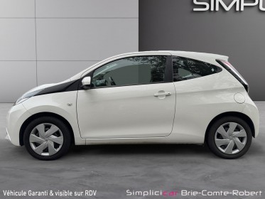 Toyota aygo 1.0 vvt-i x-play occasion simplicicar brie-comte-robert simplicicar simplicibike france